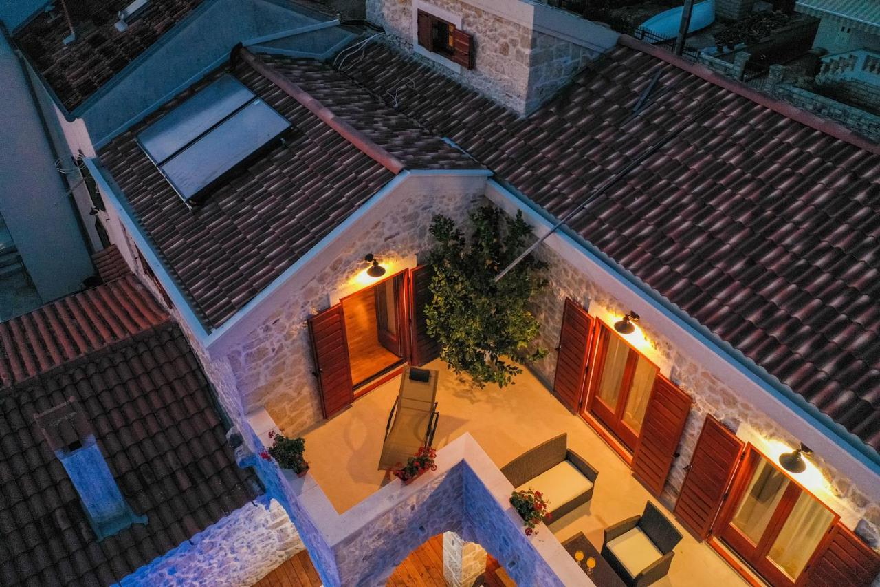 Holiday Home Mare Petrcane Exterior photo