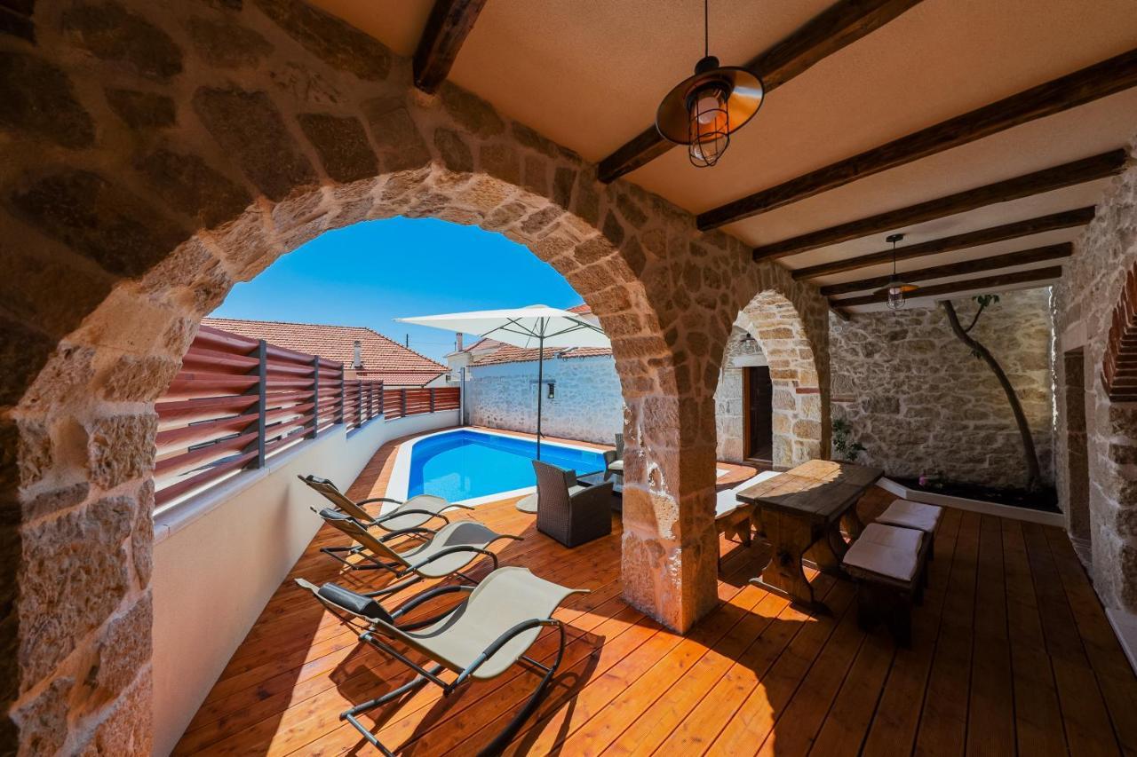 Holiday Home Mare Petrcane Exterior photo